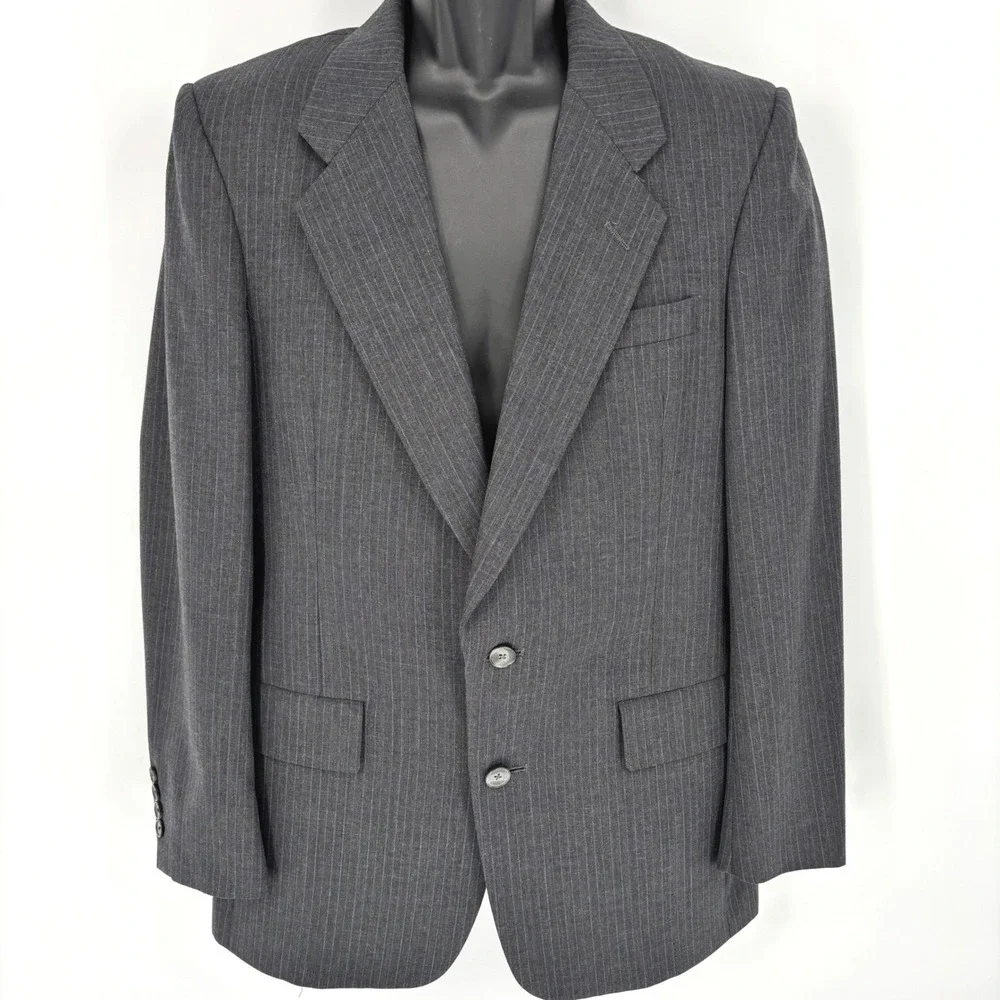 Vintage Christian Dior Monsieur Mens Grey Pinstripe Two Button Blazer Sport Coat